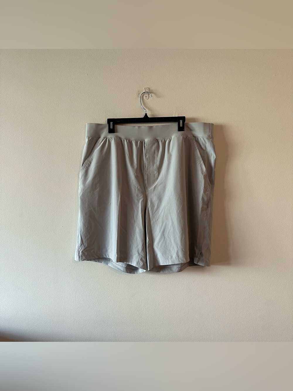 ALO Repetition Shorts Men’s XXL Grey Performance Yoga Unlined Lifting